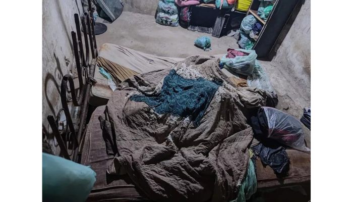 Homem é preso por suspeita de manter a mulher e os 2 filhos em cárcere privado por 17 anos em Guaratiba, diz PM